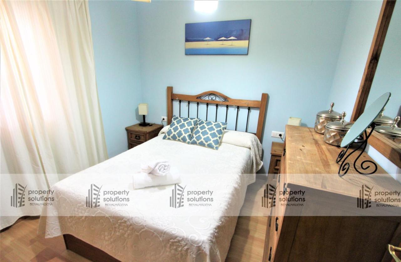 La Carihuela - Apartamento De 3 Dormitorios -A 300Mtrs De La Playa Torremolinos Exterior photo